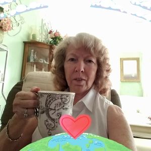 Meet your Posher, Ruth